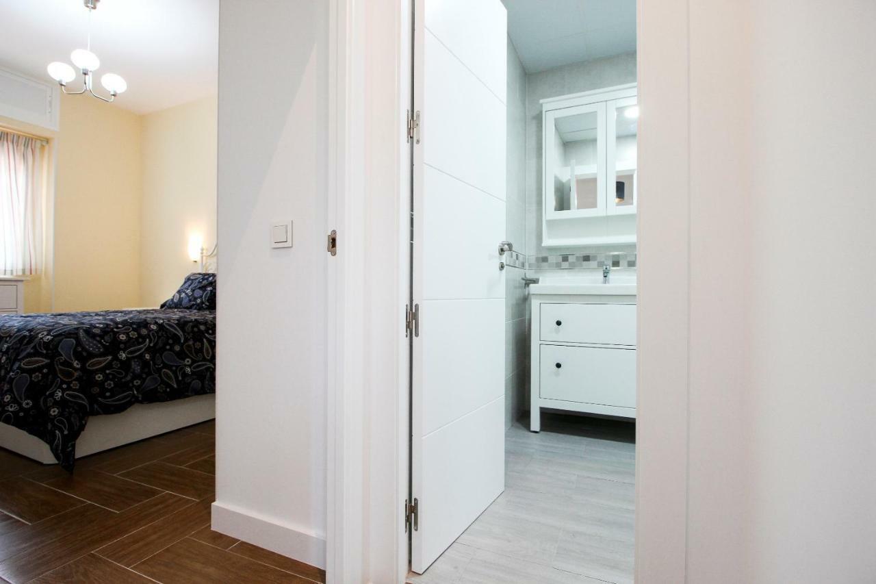 Palacios 6, Nuevo, Playa, Barrio Tranquilo, Todos Los Servicios, Pa Malaga Luaran gambar