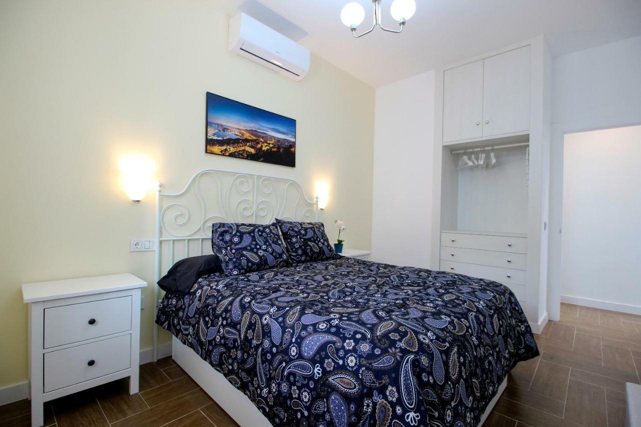 Palacios 6, Nuevo, Playa, Barrio Tranquilo, Todos Los Servicios, Pa Malaga Luaran gambar