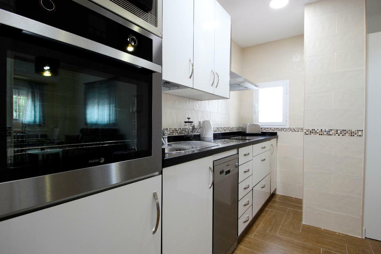 Palacios 6, Nuevo, Playa, Barrio Tranquilo, Todos Los Servicios, Pa Malaga Luaran gambar