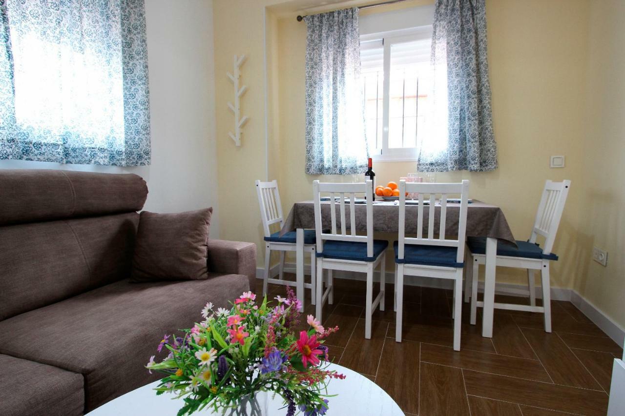 Palacios 6, Nuevo, Playa, Barrio Tranquilo, Todos Los Servicios, Pa Malaga Luaran gambar